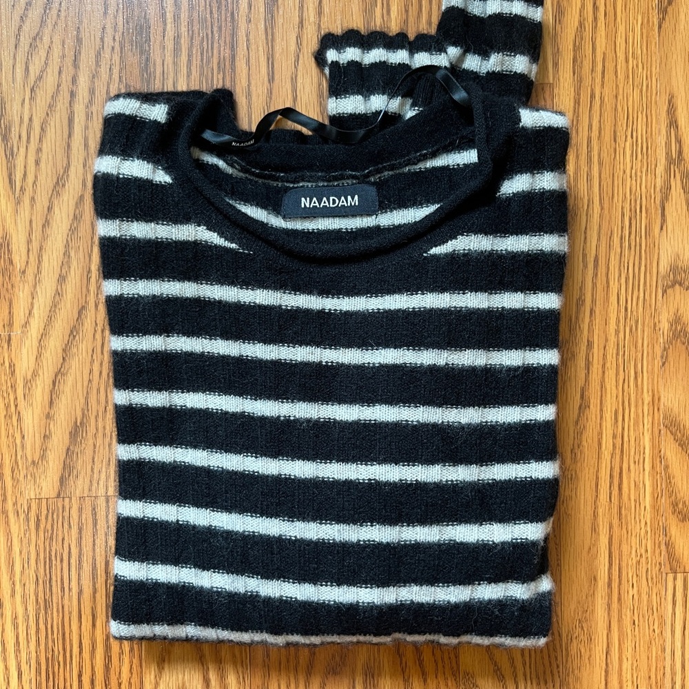 Naadam Cashmere Sweater in Stripe